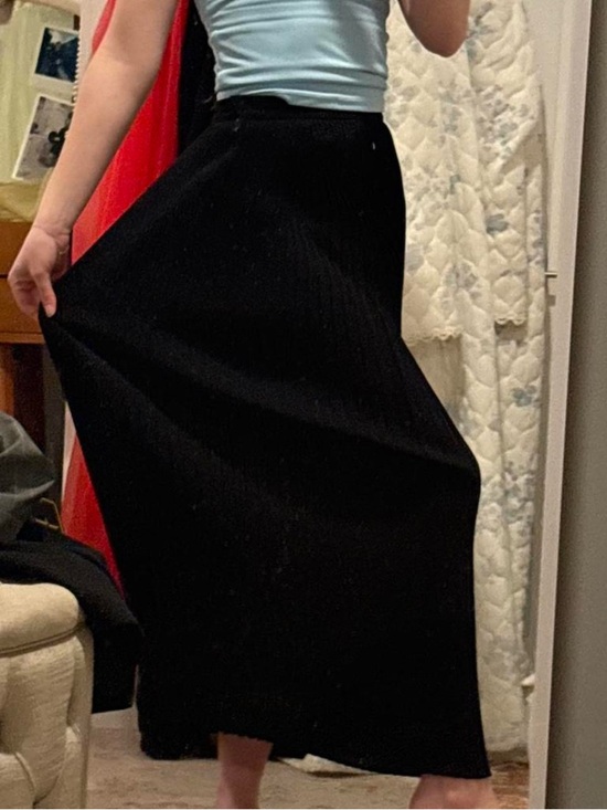 Iconic Vintage Thierry Mugler skirt - Picture 5 of 7